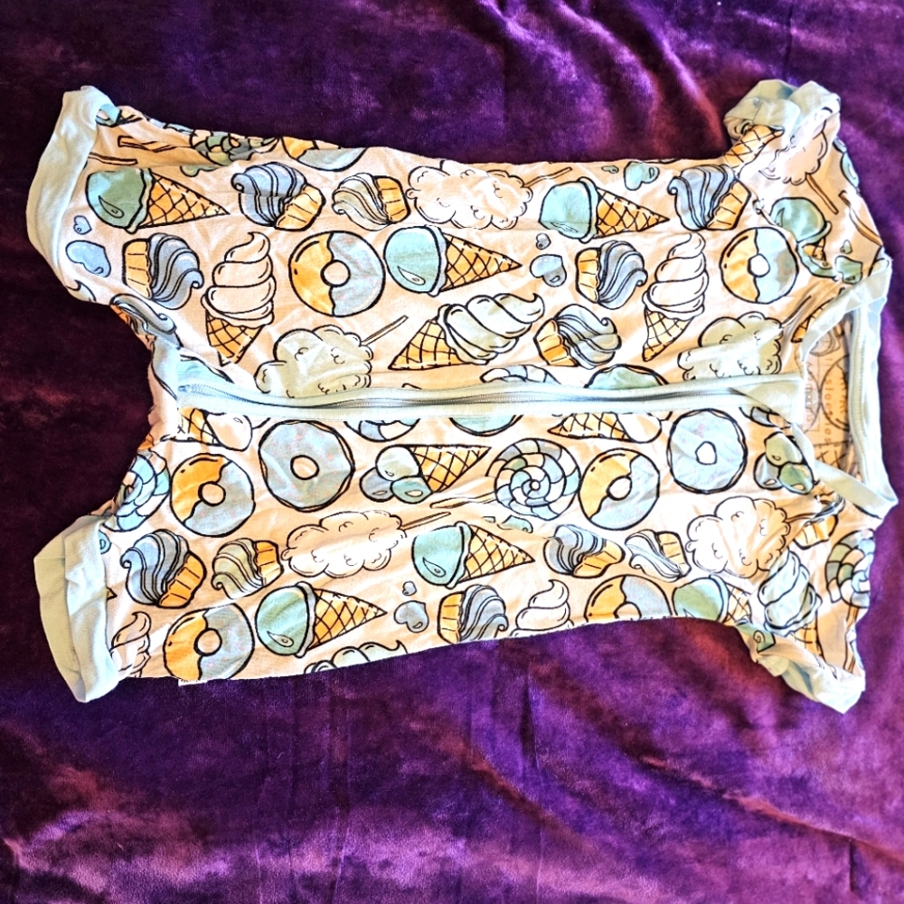 Llittle sleepies pajamas